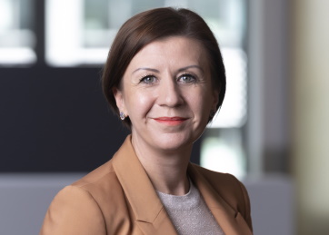 Tanja Bernat, Director - CF Fund Services SA